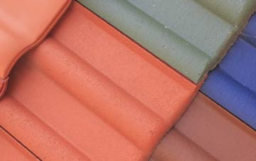 Cloy plastic roofing companies
